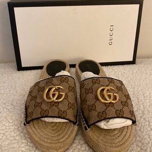 Authentic Gucci sandals